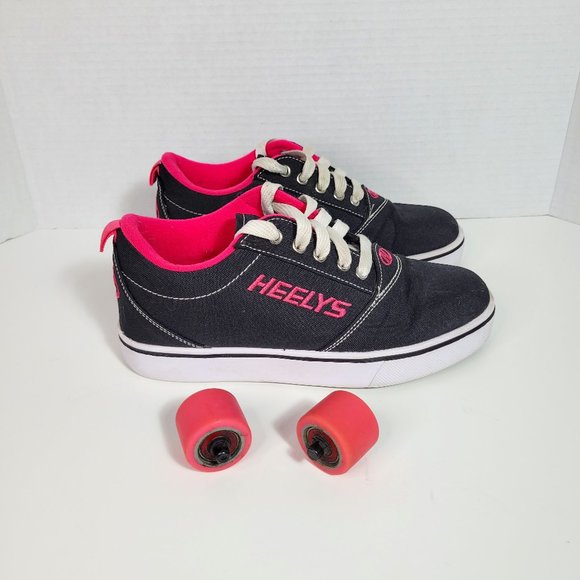 Heelys Pro 20 Women's Size 5 / Youth Size 4 Black & Pink Skate Sneakers - Picture 1 of 10